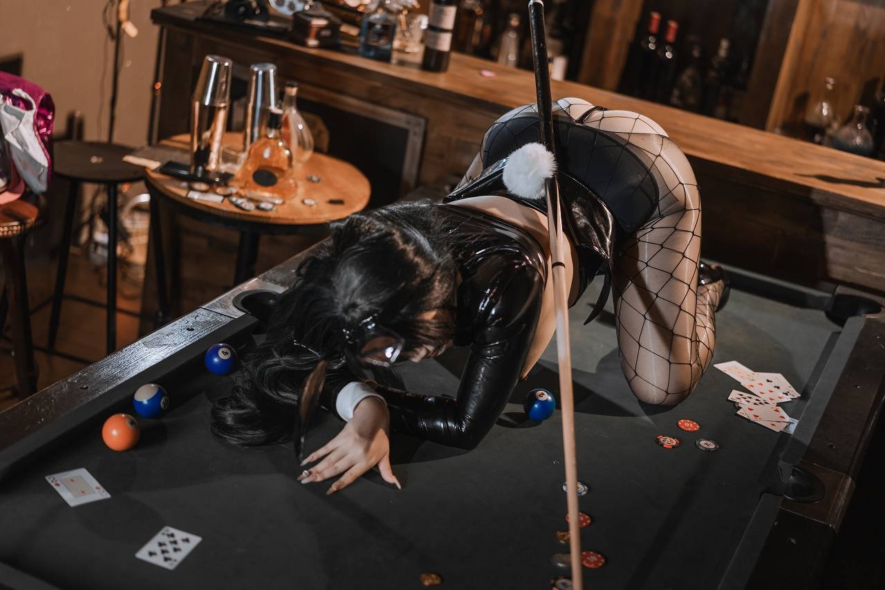 喵喵lock – Vol.2阿莎姬兔女郎(132P/11V/2.32GB)