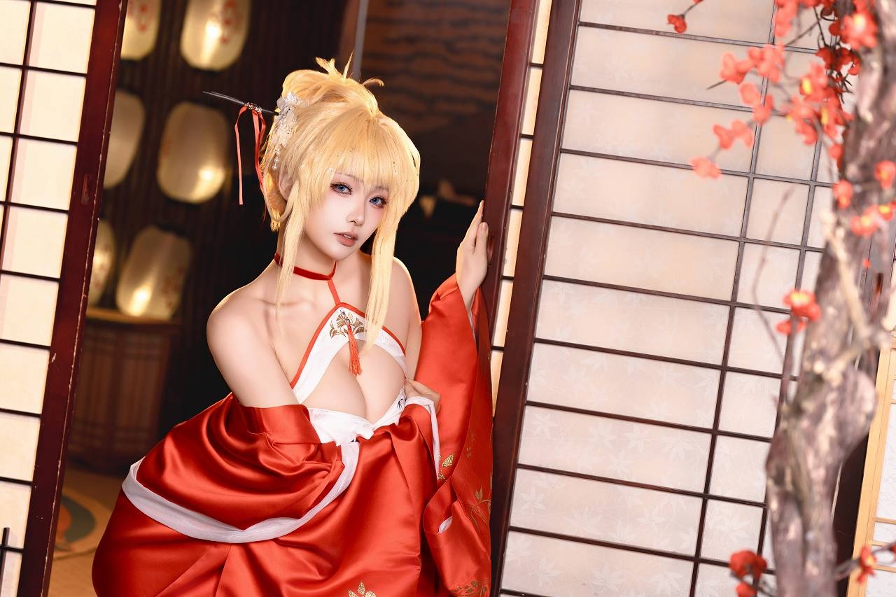 珟_珏Dita – 光荣 凉夜香雪(158P/1V/2.62GB)